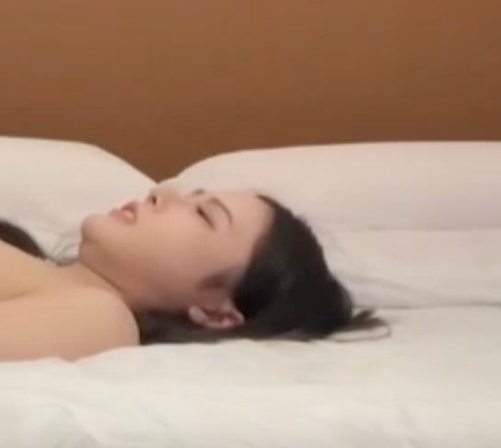 纹身妹